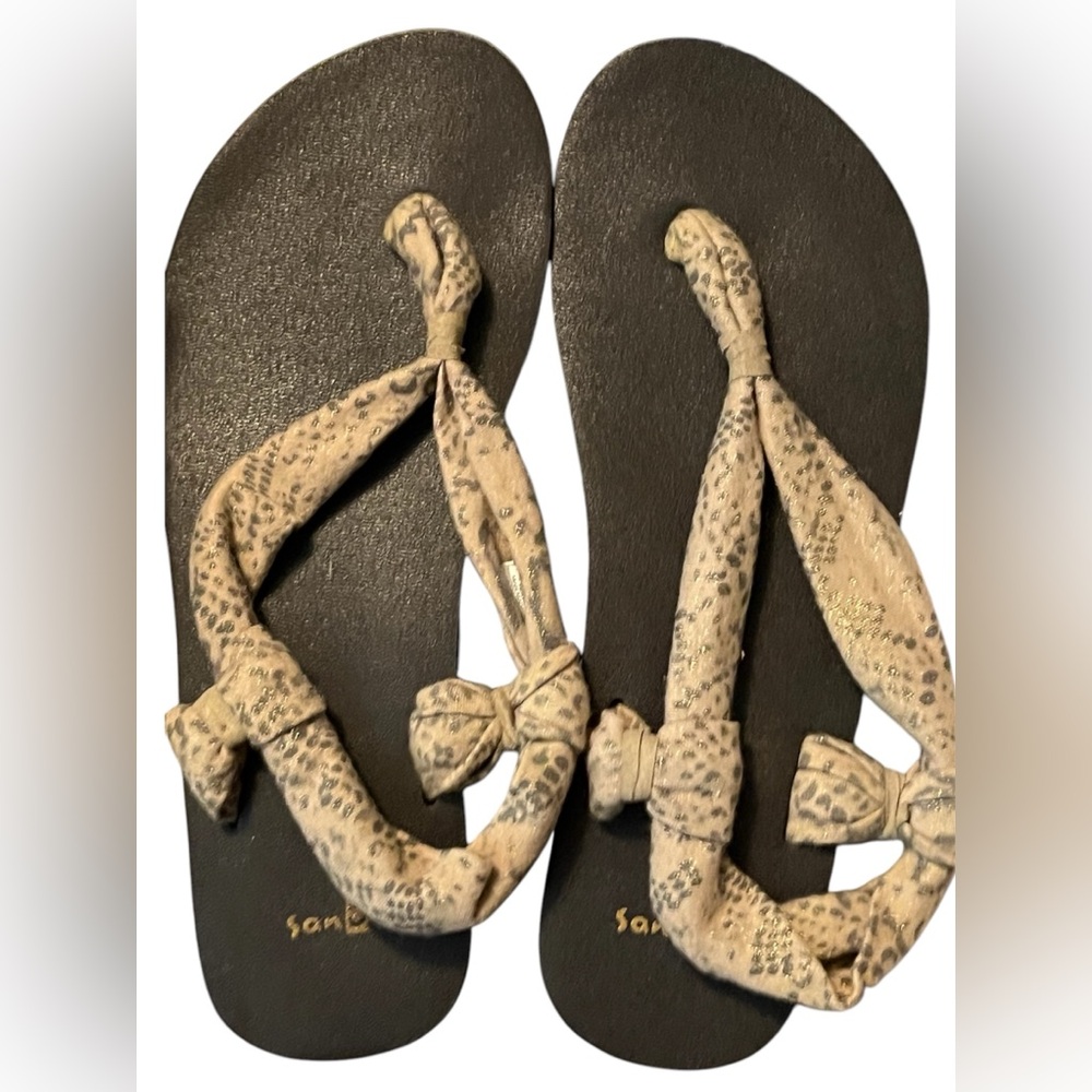Sanuk Yoga Mat Sandals ~ Very Good Condition ~ Size 7 ~ Women’s